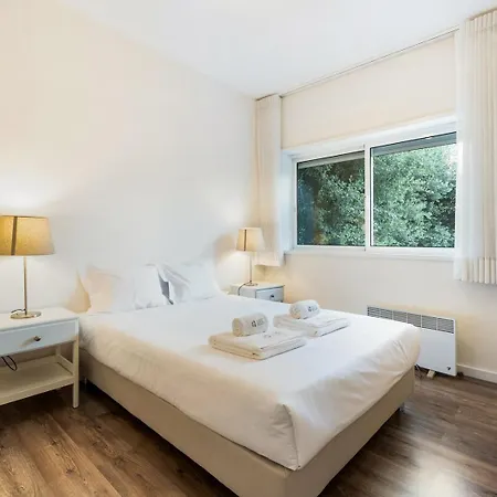 Daire Guestready - Cosy Family In The Bonfim Area